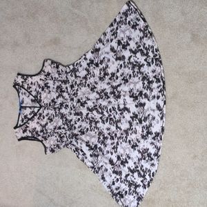 Vera Wang Multi-colored Dress with pockets